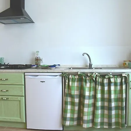 Dom wakacyjny La Casa Di Nonna Elvira Eros